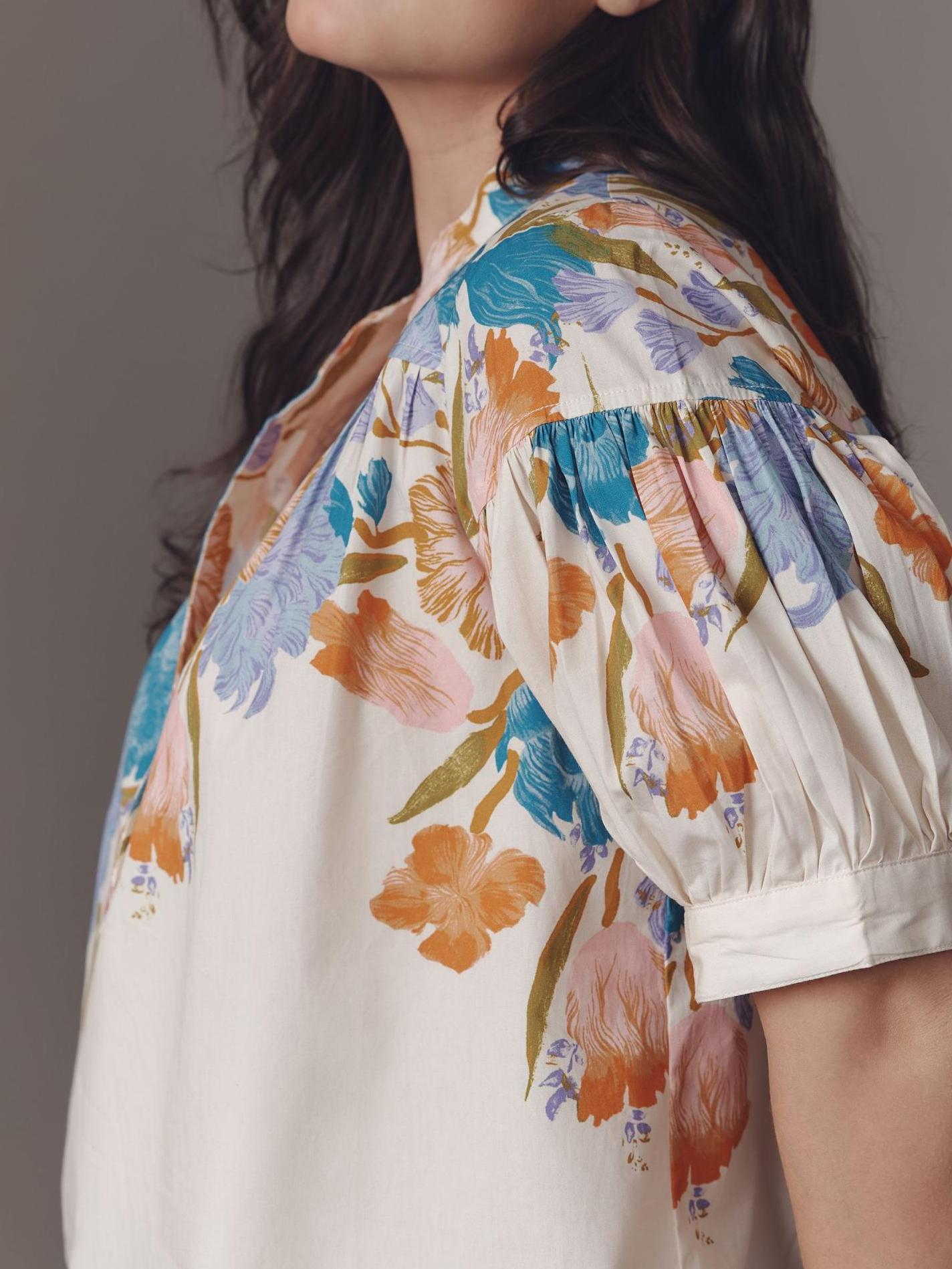 V-neck Floral Short Sleeve