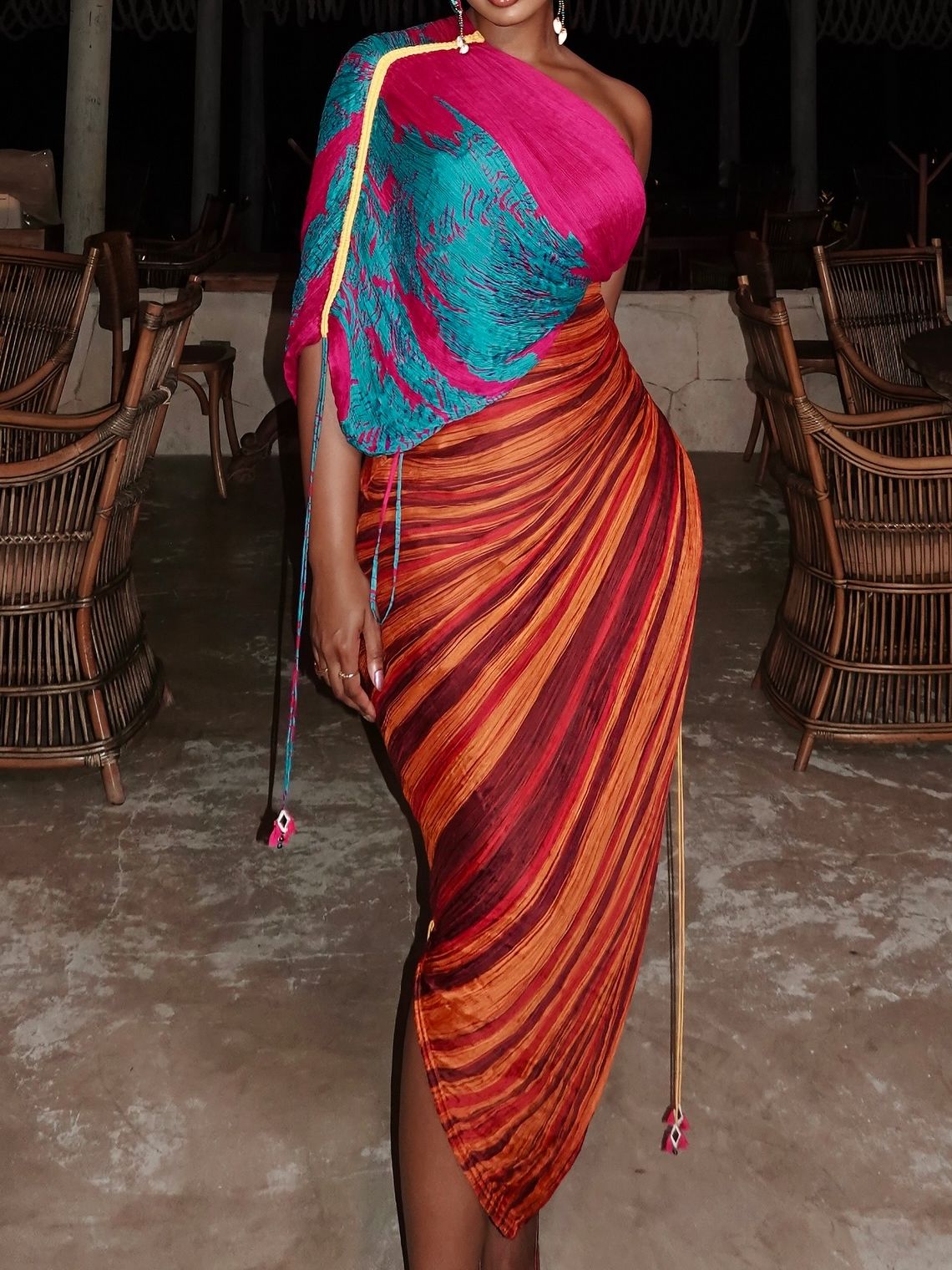One-shoulder Waist Printed Maxi Dress
