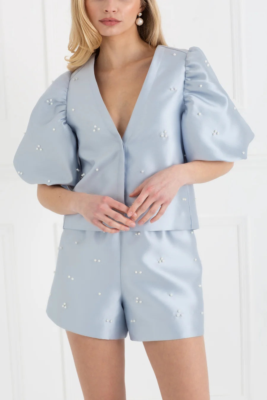 V-neck Bubble Sleeve Pearl Two-piece Set