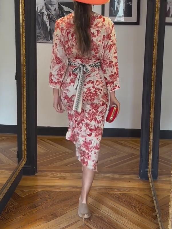 Elegant V-neck Printed Dress