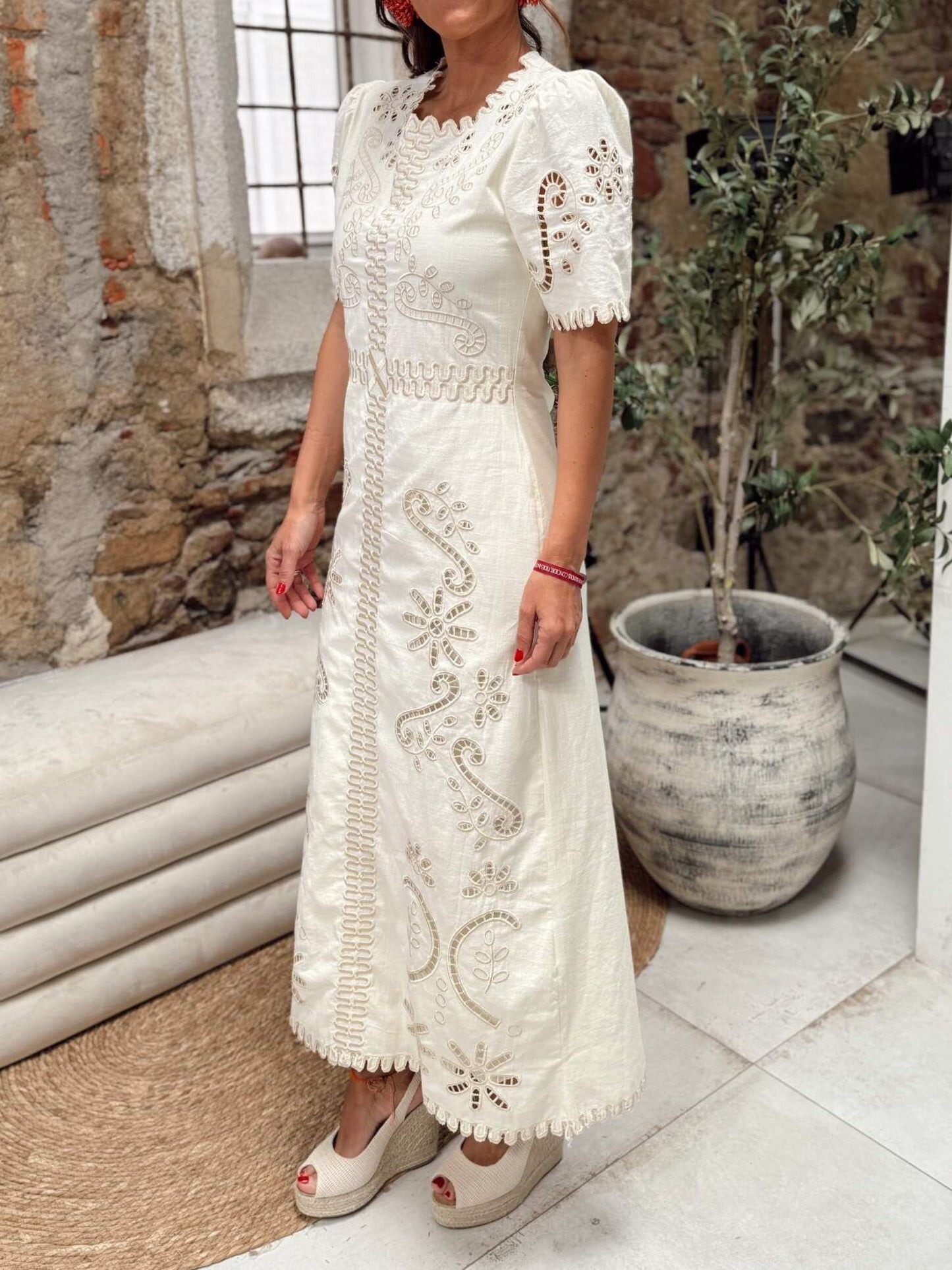 Bubble Sleeve Cutout Elegant Midi Dress