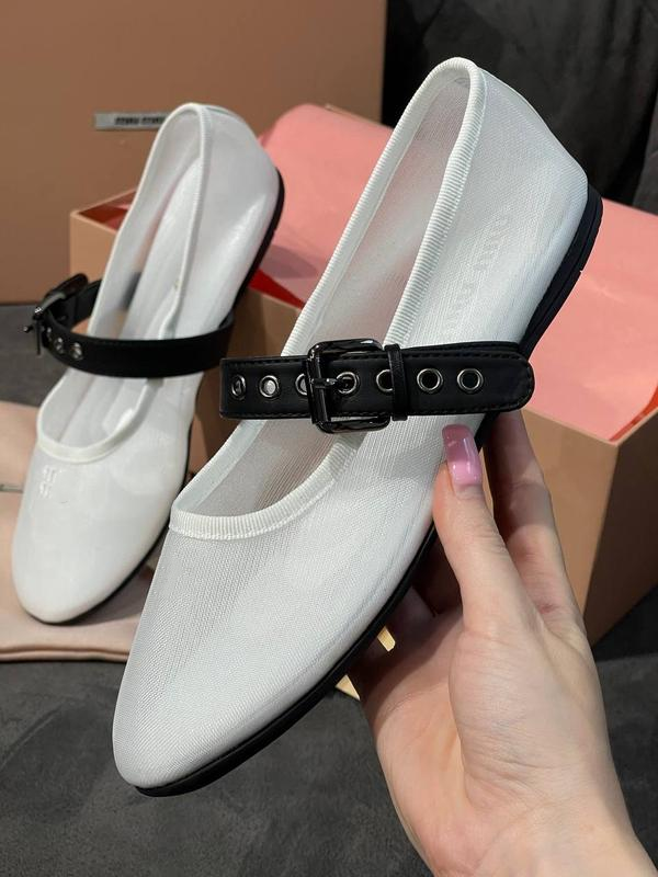 White Women's Ballet Flats
