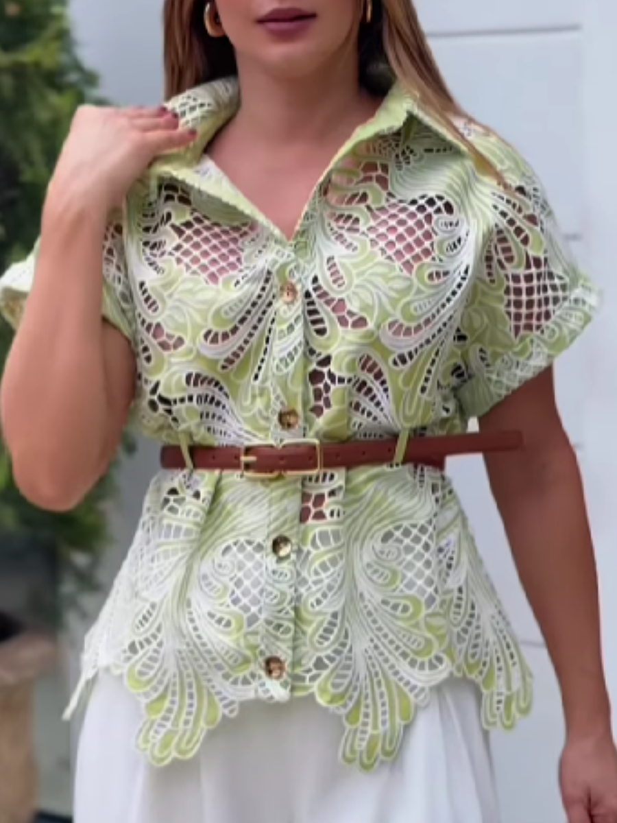 Cutout-Print Top