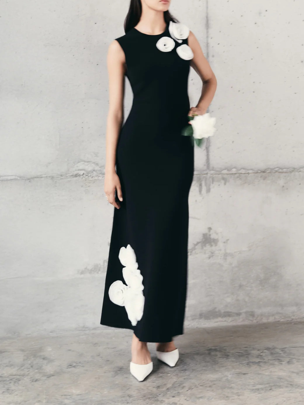Round Neck Sleeveless Rose Midi Dress