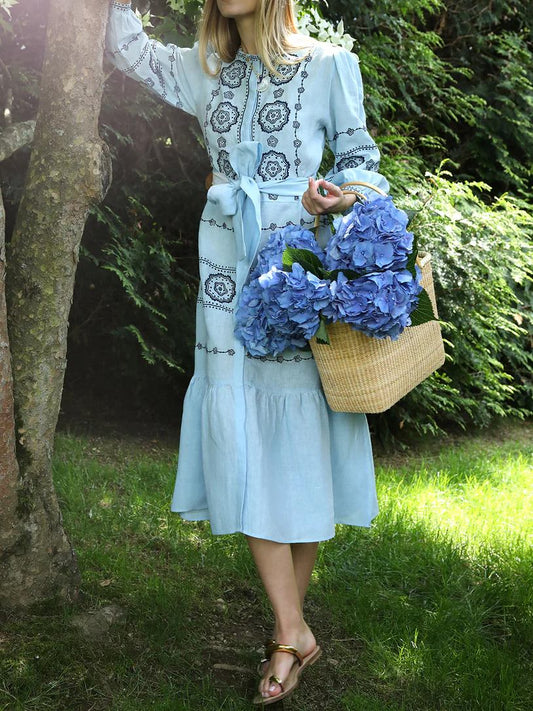 Floral Embroidered Elegant Midi Dress