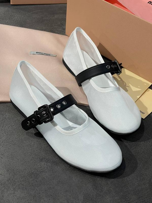 White Women's Ballet Flats