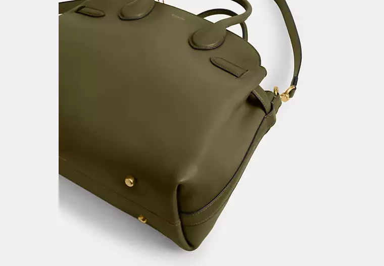 Soft Empire Carryall Bag