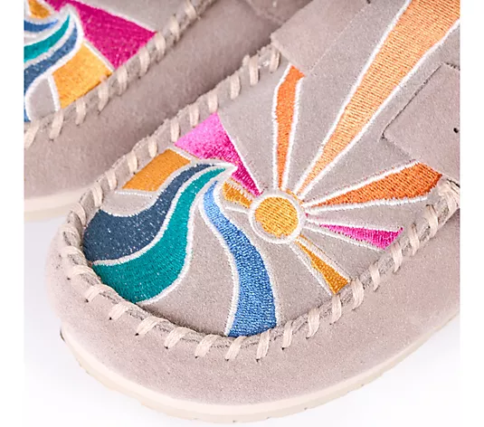 Women's Suede Embroidered Buckle Clog