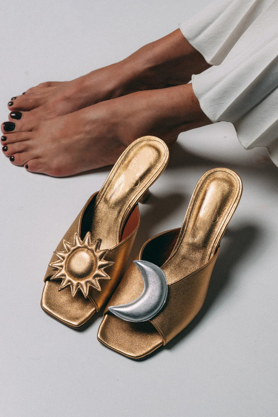 Sun and Crescent Moon Heel