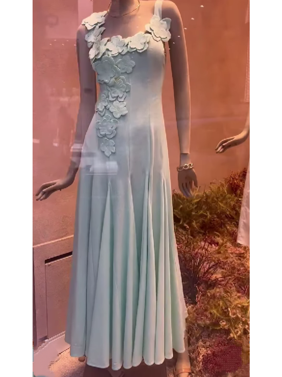 Three-Dimensional Floral Long Dress