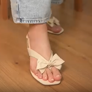 Women's Chic Thong-Heel Sandals